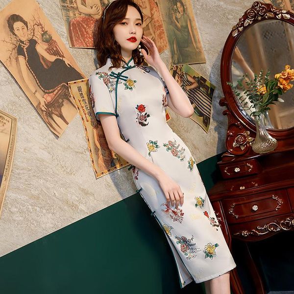 ethnic clothing spring autumn flower printed satin mandarin collar cheongsam elegant traditional chinese women knee-length qipao oversize 4x, Red
ethnic clothing spring autumn flower printed satin mandarin collar cheongsam elegant traditional chinese women knee-length qipao oversize 4x, Red