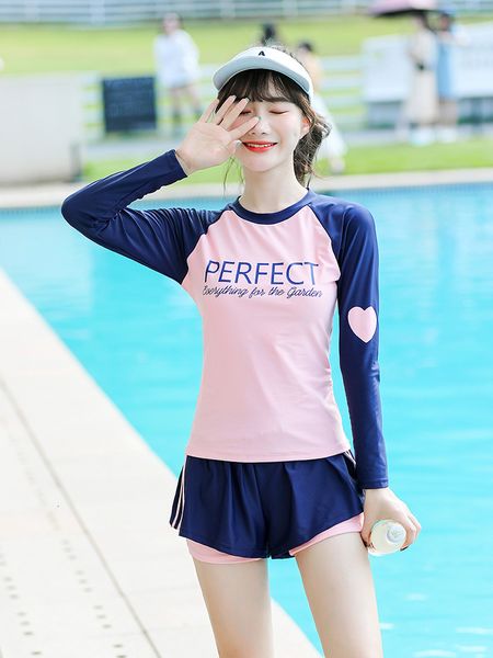 swimsuit female xia conservative student split korean ins lovely belly covering thin sports long sleeve sunscreen swimsuit, Red;black
swimsuit female xia conservative student split korean ins lovely belly covering thin sports long sleeve sunscreen swimsuit, Red;black