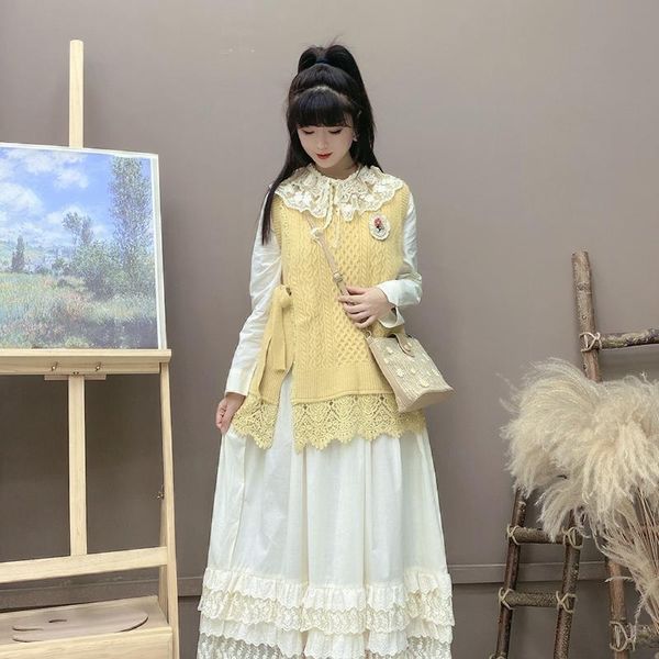 women's vests autumn and winter clothing forest retro literary hedging loose short heavy knitting lace sweater vest 2093, Black;white
women's vests autumn and winter clothing forest retro literary hedging loose short heavy knitting lace sweater vest 2093, Black;white