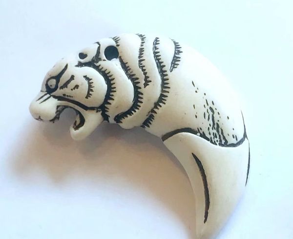 12 pcs resin white gothic tiger totem pendant necklaces vintage gothic accessories rock women men jewelry gift party decor, Silver
12 pcs resin white gothic tiger totem pendant necklaces vintage gothic accessories rock women men jewelry gift party decor, Silver