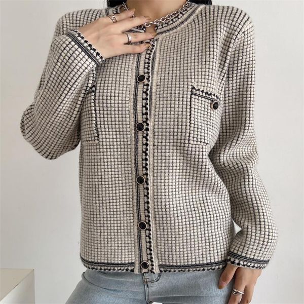 women's knits & tees women 2022 fashion small fragrant short knitting cardigan coats retro long sleeve round neck pocket outerwear stre, White
women's knits & tees women 2022 fashion small fragrant short knitting cardigan coats retro long sleeve round neck pocket outerwear stre, White