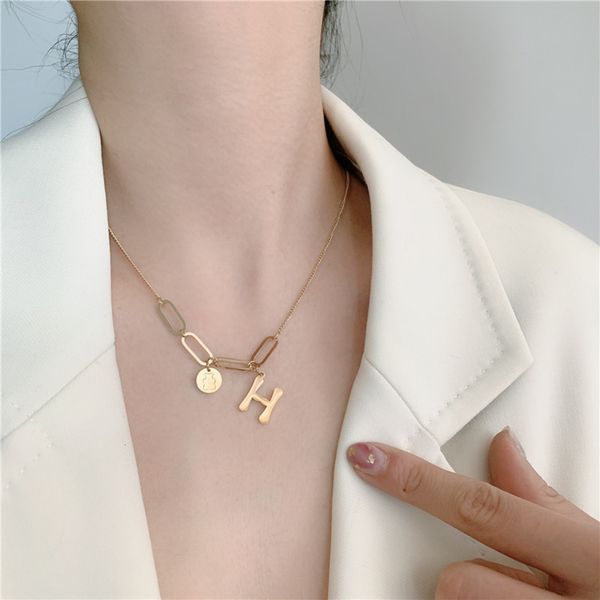 hbp fashion 2021 new necklace women's indifference bear titanium steel letter sweater short neck chain women, Silver
hbp fashion 2021 new necklace women's indifference bear titanium steel letter sweater short neck chain women, Silver