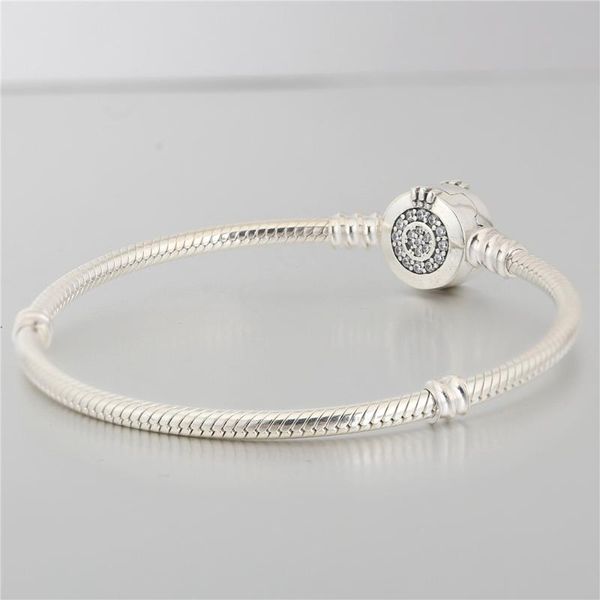 charm bracelets 100% factory price 925 sterling silver bracelet bangle 1:1 with logo engraved for 599046c01 european charms diy jewelry gift, Golden;silver
charm bracelets 100% factory price 925 sterling silver bracelet bangle 1:1 with logo engraved for 599046c01 european charms diy jewelry gift, Golden;silver