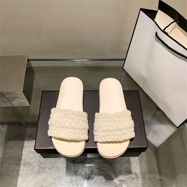 xiaoxiang pearl slippers women's summer new leather sandals flat bottomed open toe beaded with fairy style 70% off factory store online, Black
xiaoxiang pearl slippers women's summer new leather sandals flat bottomed open toe beaded with fairy style 70% off factory store online, Black