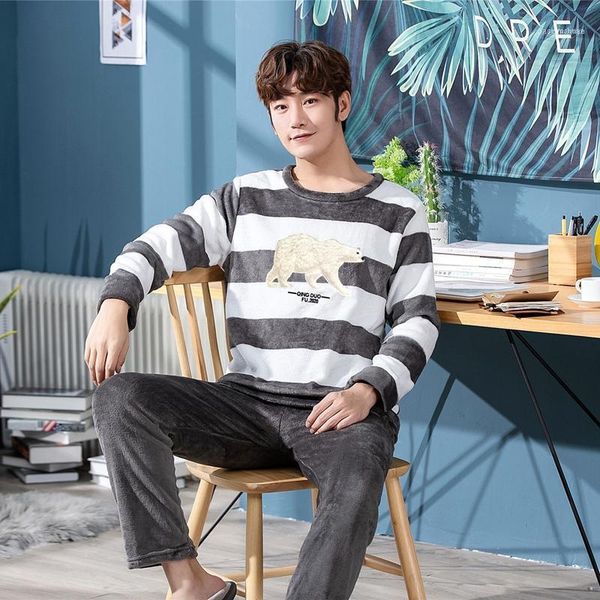 men's sleepwear 2021 winter long sleeve thick warm flannel pajama set for men casual striped coral velvet suit pyjama homewear clothes1, Black;brown
men's sleepwear 2021 winter long sleeve thick warm flannel pajama set for men casual striped coral velvet suit pyjama homewear clothes1, Black;brown