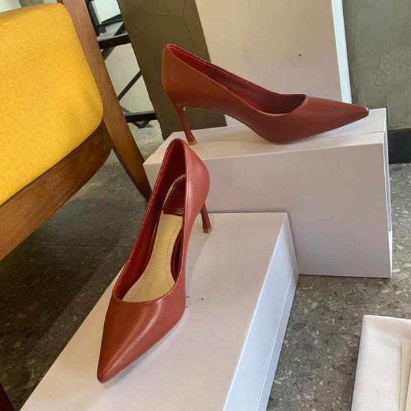 red bottom women dress shoes fashion high heels 8cm 10cm 12cm pointed toe pumps black white pink yellow green claret party wedding 0624
red bottom women dress shoes fashion high heels 8cm 10cm 12cm pointed toe pumps black white pink yellow green claret party wedding 0624