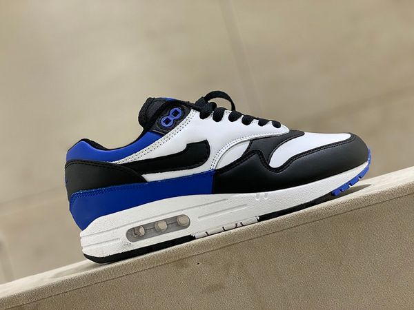 2021ss dating artifact for mens womens designer luxury shoes leisure shoes night club sneakers 2 colors advanced material with original box, Black
2021ss dating artifact for mens womens designer luxury shoes leisure shoes night club sneakers 2 colors advanced material with original box, Black