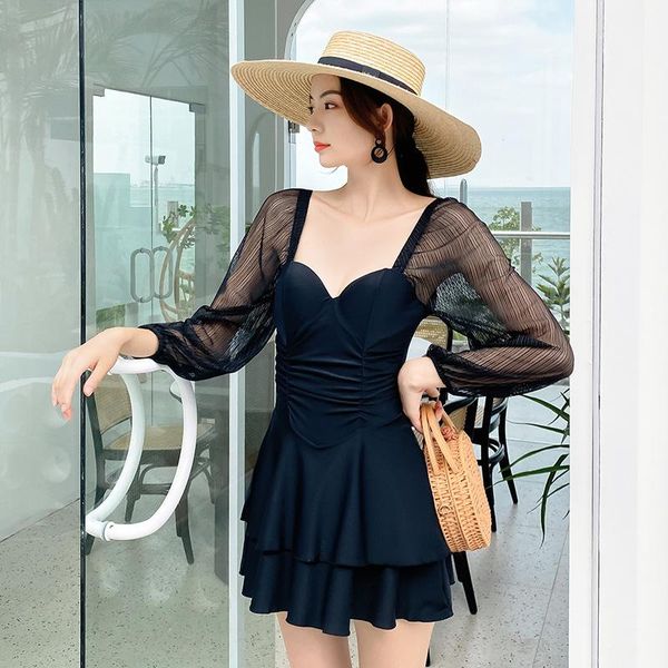 2021 swimwear women plus size vogue girls swimsuit one-piece beach korean swim wear dress sweet onepiece bikini long sleeve
2021 swimwear women plus size vogue girls swimsuit one-piece beach korean swim wear dress sweet onepiece bikini long sleeve