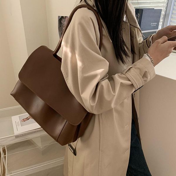 evening bags brand designer luxury handbags 2021 large capacity underarm bag soft leather women shoulder retro casual totes
evening bags brand designer luxury handbags 2021 large capacity underarm bag soft leather women shoulder retro casual totes
