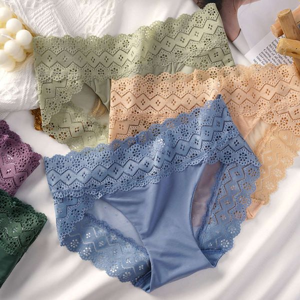 seductive lace underwear women's traceless buttocks hollowed out translucent middle waist sexy, Black;white
seductive lace underwear women's traceless buttocks hollowed out translucent middle waist sexy, Black;white