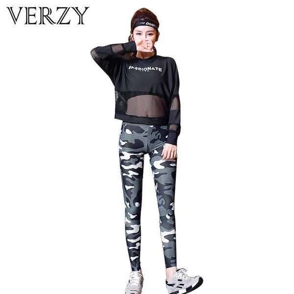 verzy 2021 new women 3 pieces sports suit fitness yoga set female mesh patchwork sportswear tracksuit gym running outdoor suits, White;red
verzy 2021 new women 3 pieces sports suit fitness yoga set female mesh patchwork sportswear tracksuit gym running outdoor suits, White;red