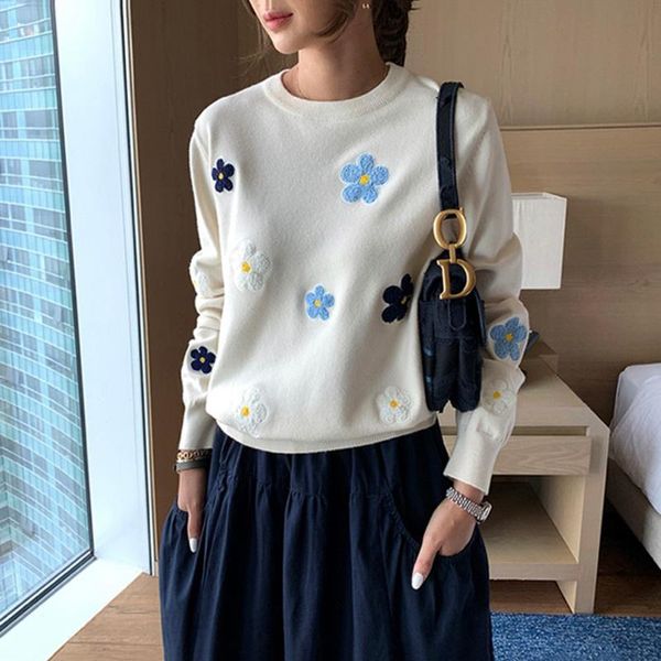 women's sweaters 2021 winter korean flower emobroidery pullover sweater women elegant o-neck knitted casual sweatshirt, White;black
women's sweaters 2021 winter korean flower emobroidery pullover sweater women elegant o-neck knitted casual sweatshirt, White;black