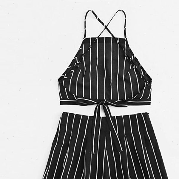 women clothes 2021 2 piece set women floral applique bandage strap crop cami with shorts women set, Gray
women clothes 2021 2 piece set women floral applique bandage strap crop cami with shorts women set, Gray