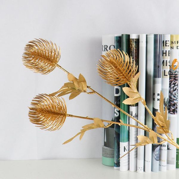 new rich pinecone phoenix corner flower high-end european-style wedding wedding flower road diversion and grass
new rich pinecone phoenix corner flower high-end european-style wedding wedding flower road diversion and grass