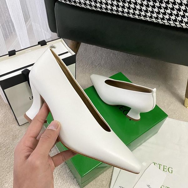 pointed toe high heels woman thick stable middle heels cozy shallow lady pumps brand design slip on concise simple work shoes, Black
pointed toe high heels woman thick stable middle heels cozy shallow lady pumps brand design slip on concise simple work shoes, Black