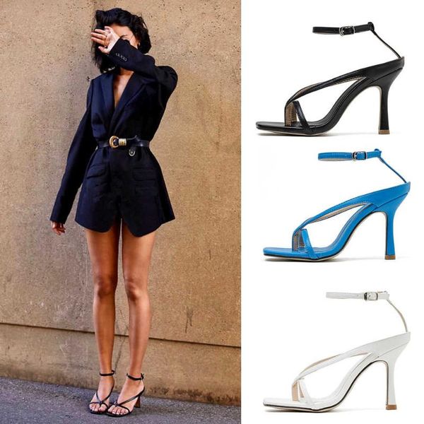 dress shoes simple thin belt 9cm high heel large women's clip toe sandals the same price, Black
dress shoes simple thin belt 9cm high heel large women's clip toe sandals the same price, Black