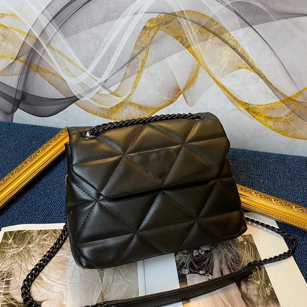 wholesale designers handbag luxurys handbags ladies shoulder bag youth flap sweet wind genuine leather women crossbody bag z081
wholesale designers handbag luxurys handbags ladies shoulder bag youth flap sweet wind genuine leather women crossbody bag z081