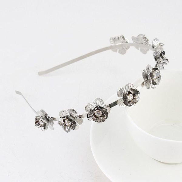 fashion girls bridal rhinestone hair band diamond flower hair hoop for women crystal headbands ornaments party favors
fashion girls bridal rhinestone hair band diamond flower hair hoop for women crystal headbands ornaments party favors