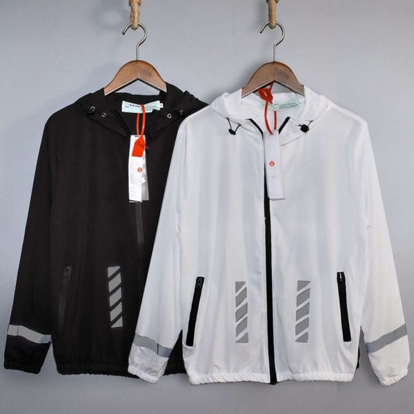 fashion sweatshirts brand men and women thin stitching reflective hooded windbreaker youth low sun protection, Black
fashion sweatshirts brand men and women thin stitching reflective hooded windbreaker youth low sun protection, Black