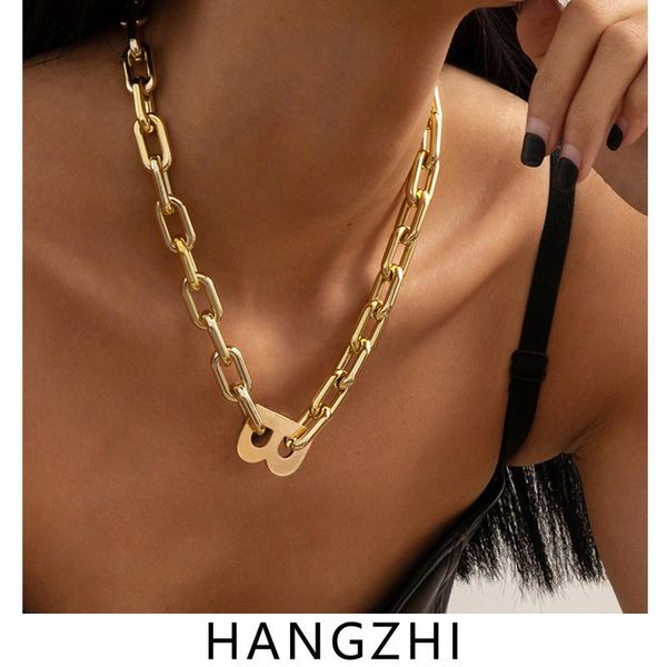 hangzhi 2021 new hip hop trendy simple letter b pendant exaggerate chain metal necklace for women girls fashion jewelry gifts, Silver
hangzhi 2021 new hip hop trendy simple letter b pendant exaggerate chain metal necklace for women girls fashion jewelry gifts, Silver