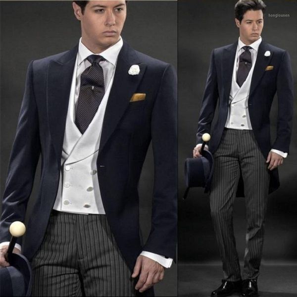 morning style navy blue groom tuxedos groomsmen mens wedding suits prom bridegroom men suit (jacket+pants+vest+tie) men's & bla, White;black
morning style navy blue groom tuxedos groomsmen mens wedding suits prom bridegroom men suit (jacket+pants+vest+tie) men's & bla, White;black