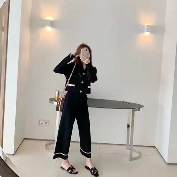new loose womens suit pullover wide leg pants two-piece temperament woman fashion shirt straight pants commuter two piece set, White
new loose womens suit pullover wide leg pants two-piece temperament woman fashion shirt straight pants commuter two piece set, White