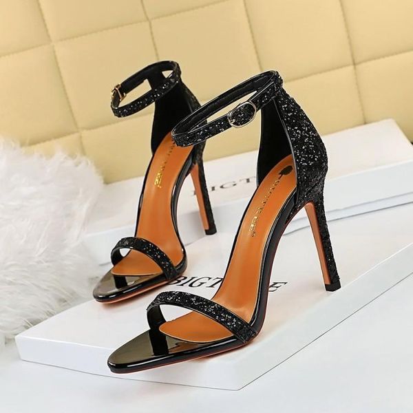 sandals fashion nightclub summer high-heeled shoes thin heel super shining sequin one-sided belt women, Black
sandals fashion nightclub summer high-heeled shoes thin heel super shining sequin one-sided belt women, Black