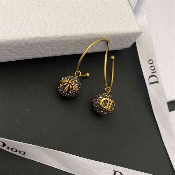 special offer 75% off outlet online round sparkle bee women's letter sterling silver needle versatile earrings fashion, Golden
special offer 75% off outlet online round sparkle bee women's letter sterling silver needle versatile earrings fashion, Golden