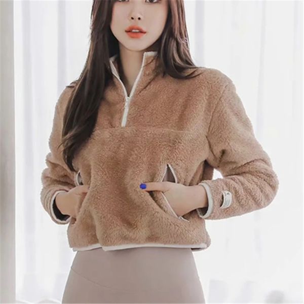 autumn and winter women's semi zipper stand collar cotton jacket fashion wind double-sided cashmere pocket, Black;brown
autumn and winter women's semi zipper stand collar cotton jacket fashion wind double-sided cashmere pocket, Black;brown