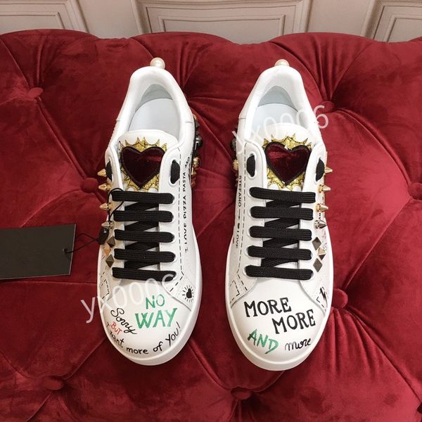 2021 mens paris triple s trainers women sneakers old dad shoes platform black white casual trainer ladies designer shoes hc191008, Red;white
2021 mens paris triple s trainers women sneakers old dad shoes platform black white casual trainer ladies designer shoes hc191008, Red;white