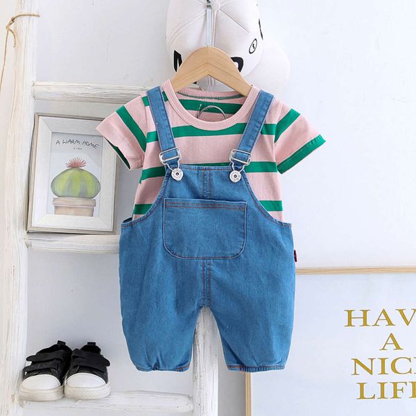 boys' suit 2020 summer foreign style baby's two piece set of handsome children's jeans, Blue
boys' suit 2020 summer foreign style baby's two piece set of handsome children's jeans, Blue