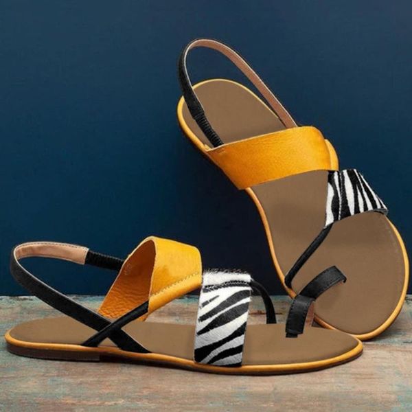 women flat heel flip-flops slip-on sandals casual beach shoes outdoor fashion, Black
women flat heel flip-flops slip-on sandals casual beach shoes outdoor fashion, Black