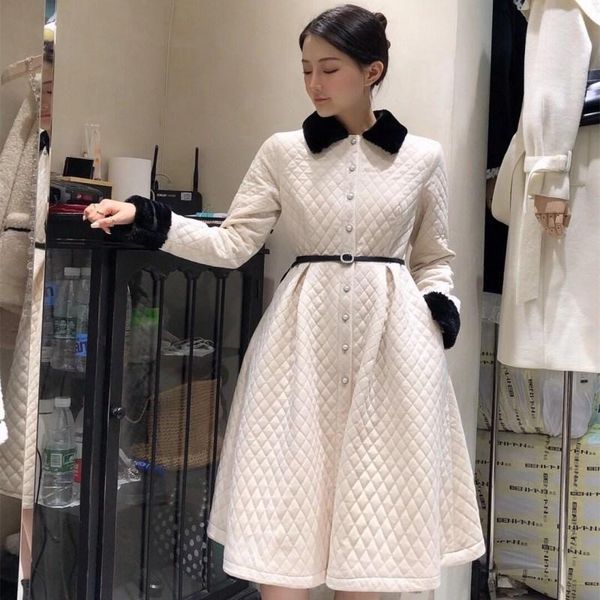 casual dresses women french winter long temperament diamond lattice slim waist thick velvet pearl button fur collar dress, Black;gray
casual dresses women french winter long temperament diamond lattice slim waist thick velvet pearl button fur collar dress, Black;gray