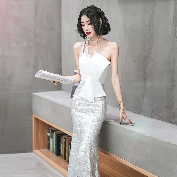 chic spagheti strap one shoulder sequins mermaid dress backless slim pageant party gown floor length evening dress, Black;red
chic spagheti strap one shoulder sequins mermaid dress backless slim pageant party gown floor length evening dress, Black;red