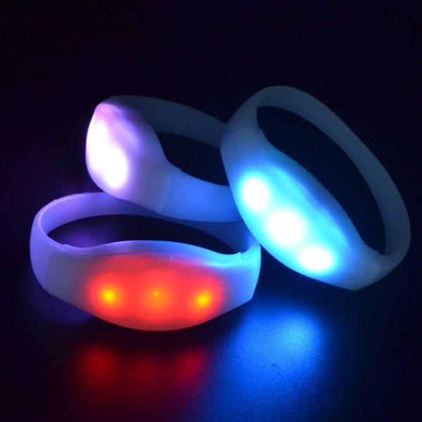 15 color remote control luminous bracelet
15 color remote control luminous bracelet