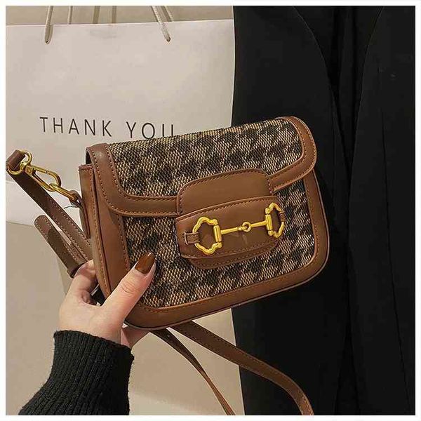 bags handbags wallets popular knitted checked saddle 2021 winter style stitched women's trendy korean fashion shoulder bag, Black;red
bags handbags wallets popular knitted checked saddle 2021 winter style stitched women's trendy korean fashion shoulder bag, Black;red