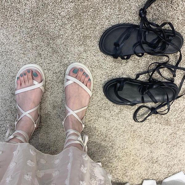 women sandals 2021 summer ladies mid heel strapy casual shoes female gladiator sandals women fashion narrow band sandels, Black
women sandals 2021 summer ladies mid heel strapy casual shoes female gladiator sandals women fashion narrow band sandels, Black
