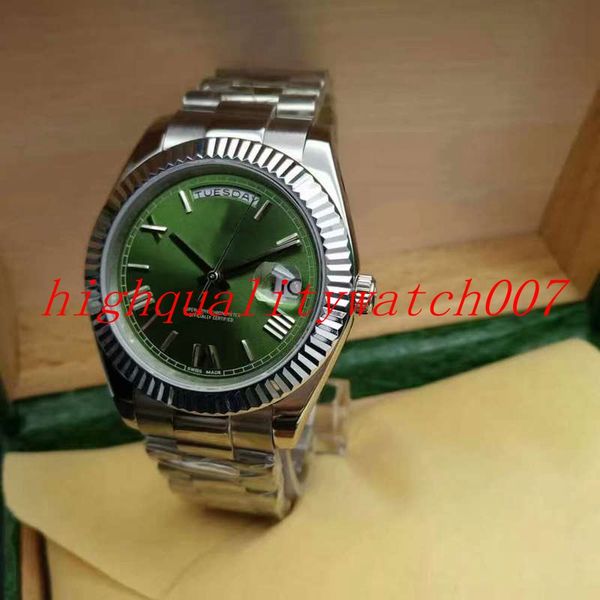 2021 phenomenal men's watch 40mmgreen dialstainless steel eta 2813 movement automatic wristwatches calendar day date mens watch, Slivery;brown
2021 phenomenal men's watch 40mmgreen dialstainless steel eta 2813 movement automatic wristwatches calendar day date mens watch, Slivery;brown
