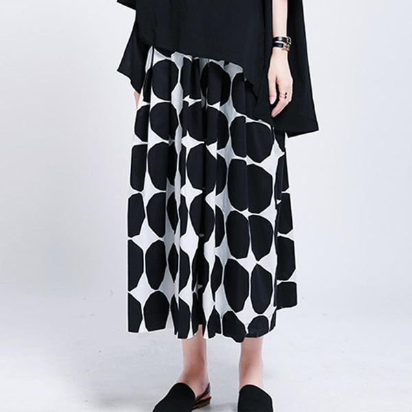 skirts dark black and white polka dot skirt high waist a-line big swing umbrella female plus size pleated korean
skirts dark black and white polka dot skirt high waist a-line big swing umbrella female plus size pleated korean