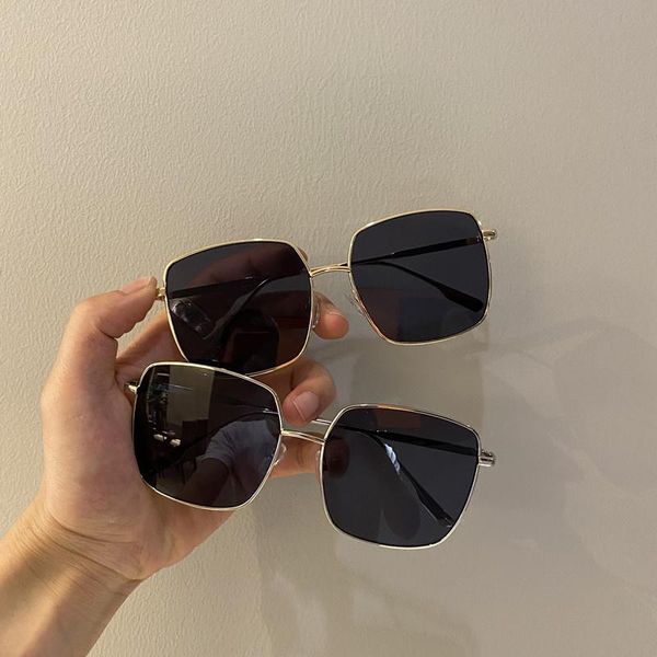 sunglasses special beach square black men women female harajuku retro street shooting essentials, White;black
sunglasses special beach square black men women female harajuku retro street shooting essentials, White;black
