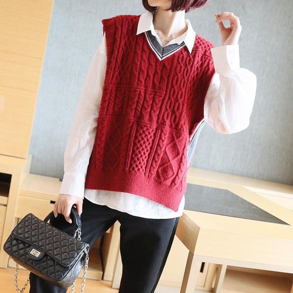 women's vests casual red knitted winter autumn sweater tank women blouse sleeveless v neck striped female vest elegant, Black;white
women's vests casual red knitted winter autumn sweater tank women blouse sleeveless v neck striped female vest elegant, Black;white