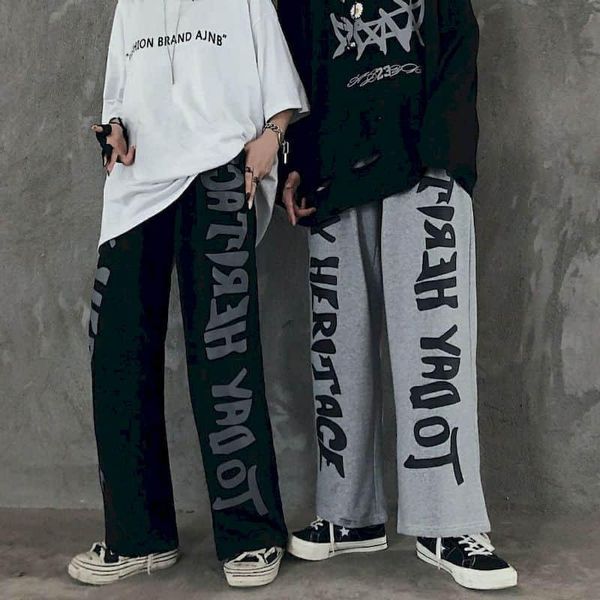 women's pants & capris hip-hop harajuku goth women men baggies trousers korean retro dark star print loose straight wide leg mopping hi, Black;white
women's pants & capris hip-hop harajuku goth women men baggies trousers korean retro dark star print loose straight wide leg mopping hi, Black;white
