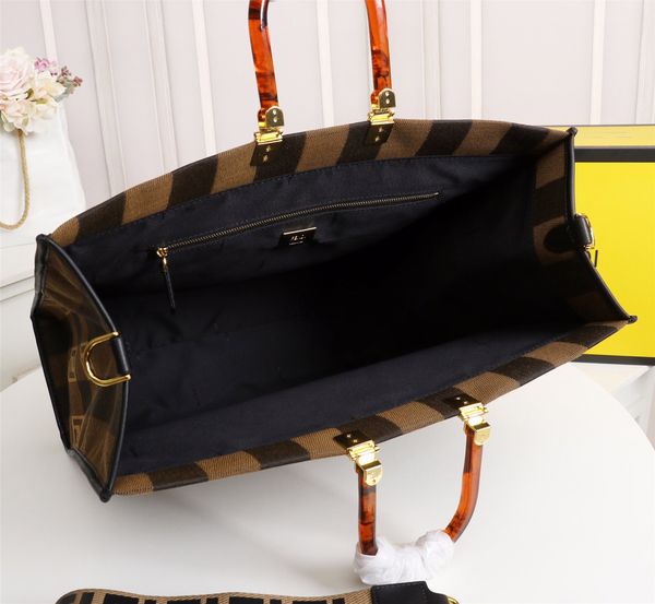 fashion canvas tote women large capacity shopping bags woman round handle luggage travel purse european and american style should totes f125
fashion canvas tote women large capacity shopping bags woman round handle luggage travel purse european and american style should totes f125