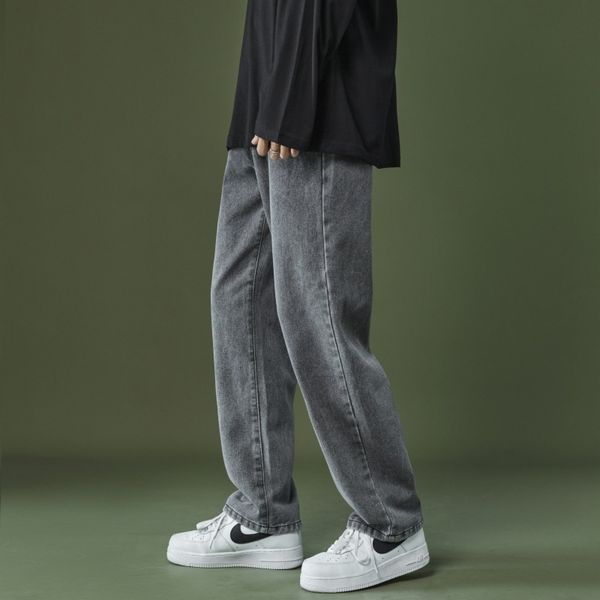 jeans men's pants spring and autumn casual loose straight 2021 new wear, White;black
jeans men's pants spring and autumn casual loose straight 2021 new wear, White;black