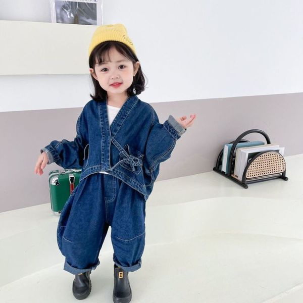 2021 spring men's and women's bat children's sleeve denim casual baby korean two-piece suit, White
2021 spring men's and women's bat children's sleeve denim casual baby korean two-piece suit, White