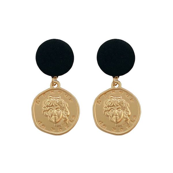 luxury contrast color button earrings personality portrait earrings women's 2020 new trendy net red earrings s925 silver needle, Golden;silver
luxury contrast color button earrings personality portrait earrings women's 2020 new trendy net red earrings s925 silver needle, Golden;silver
