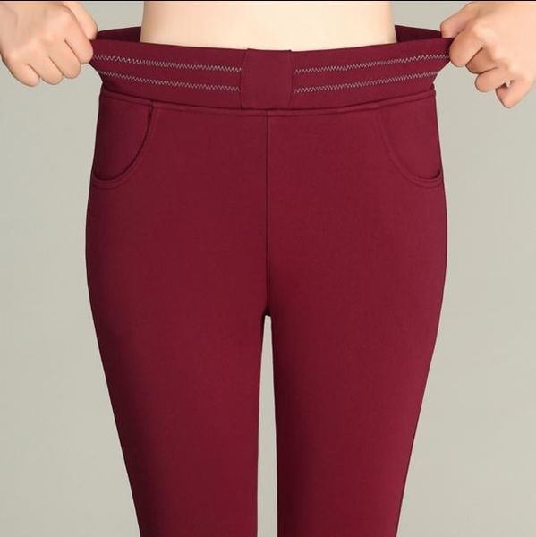 women's pants & capris 2021 winter women warm thick velvet high waist stretch pencil female trousers large size 6xl ws91, Black;white
women's pants & capris 2021 winter women warm thick velvet high waist stretch pencil female trousers large size 6xl ws91, Black;white