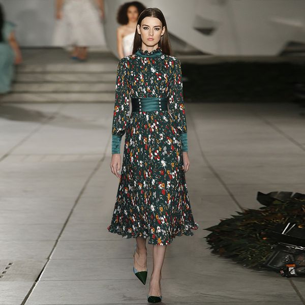 solid color long sleeve clip waist capable temperament princess same dress new style in autumn 2021 white and thin, Black;gray
solid color long sleeve clip waist capable temperament princess same dress new style in autumn 2021 white and thin, Black;gray