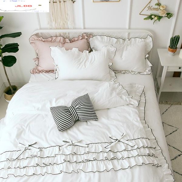 bedding sets pure cotton lace white duvet cover luxury bed linen princess skirt twin full king wedding bedclothes
bedding sets pure cotton lace white duvet cover luxury bed linen princess skirt twin full king wedding bedclothes