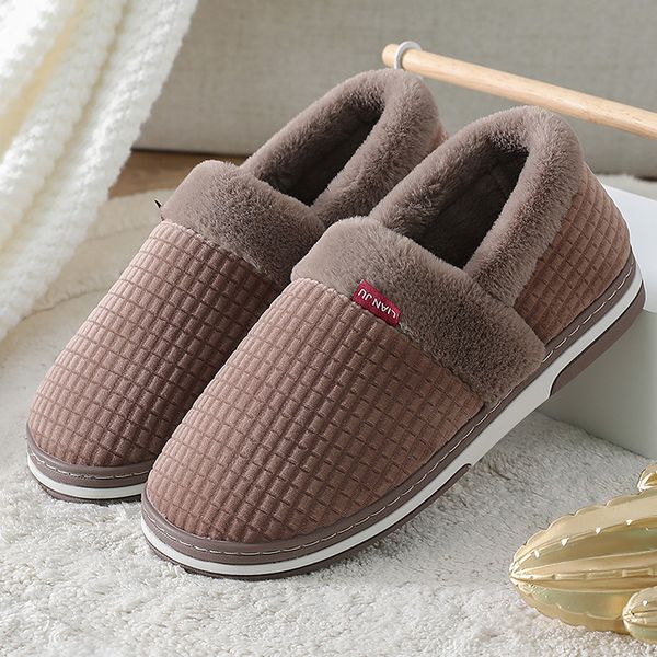 Winter Slippers for women Large size 43-45 2020 Fashion gingham warm Fur home slippers female Antiskid cozy House Shoes woman, Green half
Winter Slippers for women Large size 43-45 2020 Fashion gingham warm Fur home slippers female Antiskid cozy House Shoes woman, Green half